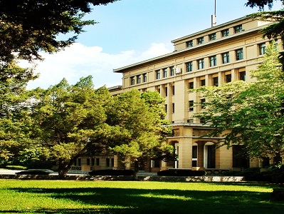 武漢理工大學