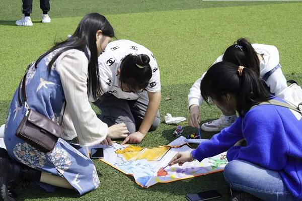 大連工業(yè)大學(xué)藝術(shù)與信息工程學(xué)院2024年在天津的錄取分?jǐn)?shù)線（含歷年分?jǐn)?shù)線）